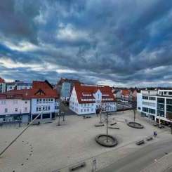 Penthouse Wohnung - Dachterrasse - Fahrstuhl - über dem Marktplatz