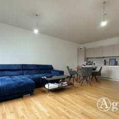 Moderne 2 Zimmer Wohnung mit Einbauküche in Berlin-Mitte!